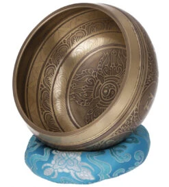 Handgearbeitete Gravierte Klangschale Mit Klöppel & Kissen - Ø 16 Cm Modell 5