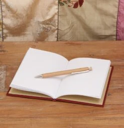 Notizbuch, Tagebuch - OM Rot - 17x11x1 Cm -Deko Haus Store 15 05 20 buecher bali 16