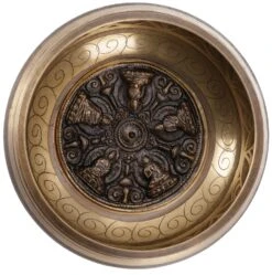 Klangschale Aus Nepal, Handgefertigt Aus Massivem Messing Mit Verzierungen, Incl. Klöppel - Ø 12 Cm Modell 2 5 Klangschale Aus Nepal, Handgefertigt Aus Massivem Messing Mit Verzierungen, Incl. Klöppel - Ø 12 Cm Modell 2 -Deko Haus Store f 19 09 9 aklangschalen 30