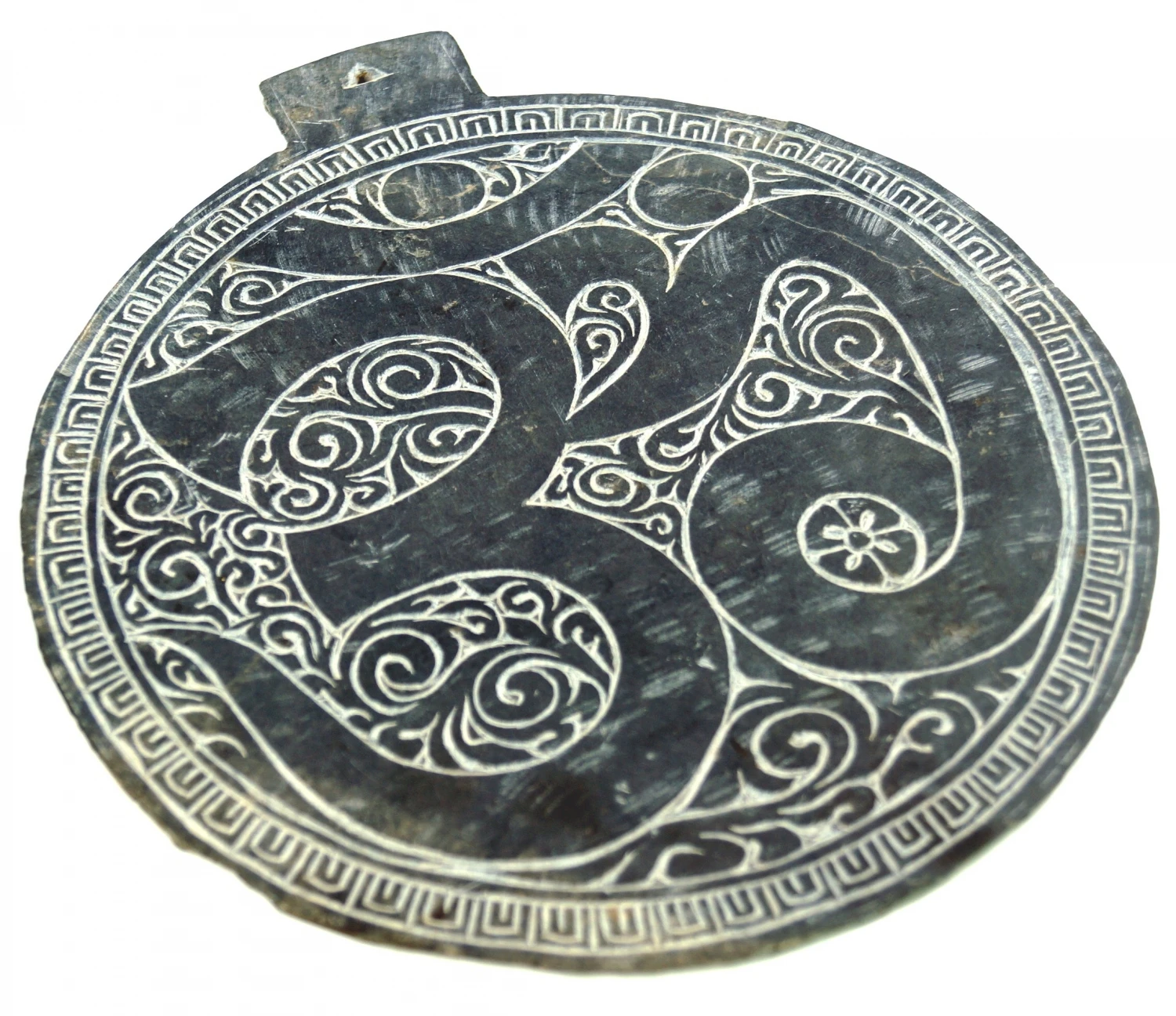 Tibetisches Steinbild, Relief Aus Schiefer - Om - 27x0,8 Cm Ø24 Cm 1 Tibetisches Steinbild, Relief Aus Schiefer - Om - 27x0,8 Cm Ø24 Cm