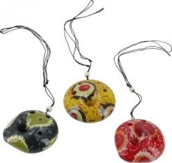 Musikinstrument Aus Ton, Handgearbeitete Flöte - Okarina Mehrfarbig - 3x8x8 Cm Ø8 Cm